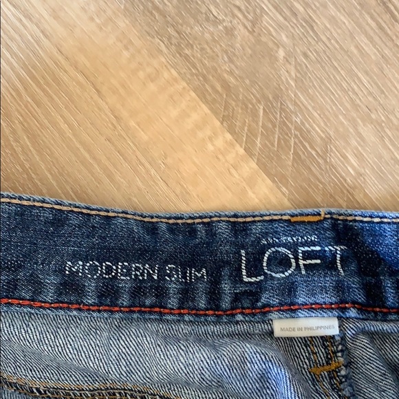 Modern Slim petite Ann Taylor Loft Jeans - Picture 4 of 4